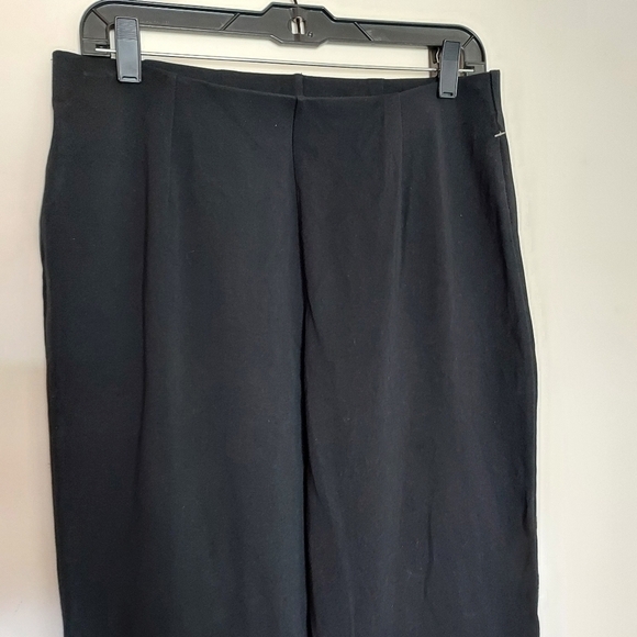 L.L.Bean High Waisted stretch Pants - Picture 3 of 6